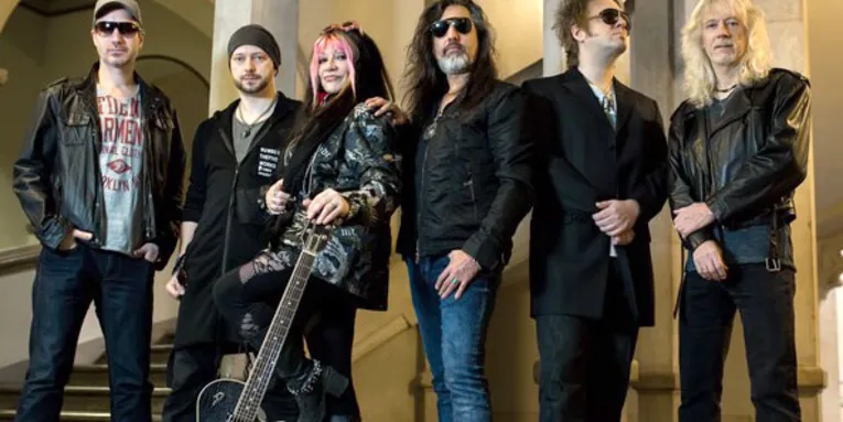 Ossy und seine neue Band "Ignore The Sign"
