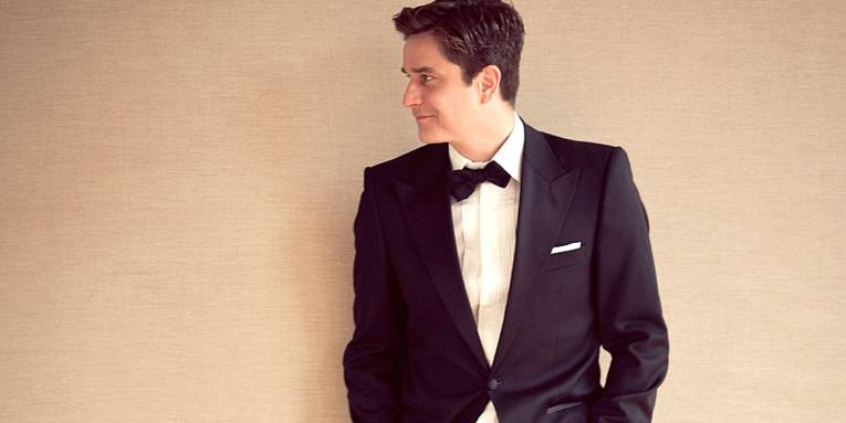 Der bekannte Musiker Oliver Perau singt unter seinem Pseudonym Juliano Rossi Jazz- und Swingmusik. 