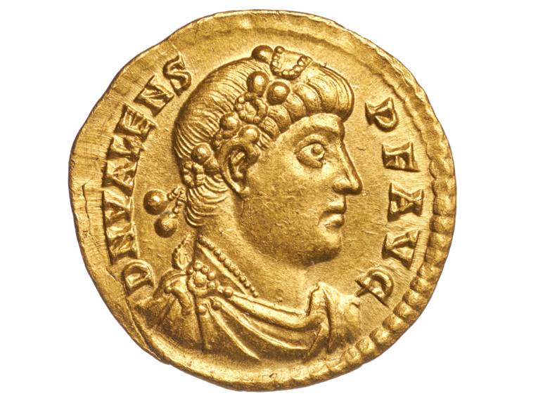 Solidus des Valens, Römisches Reich, 4. Jh. n. Chr., aus einem Schatzfund in Polen.