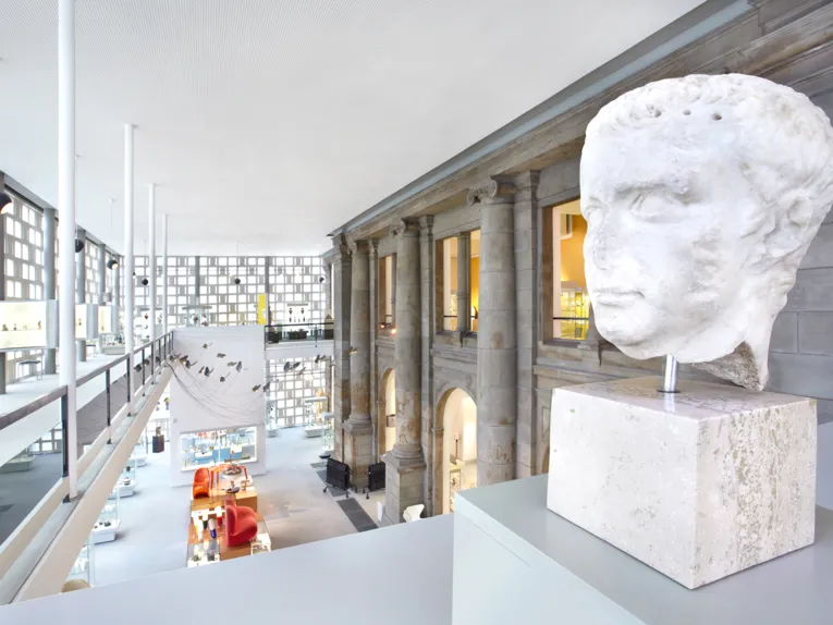 Eingangsfassade: Museum August Kestner