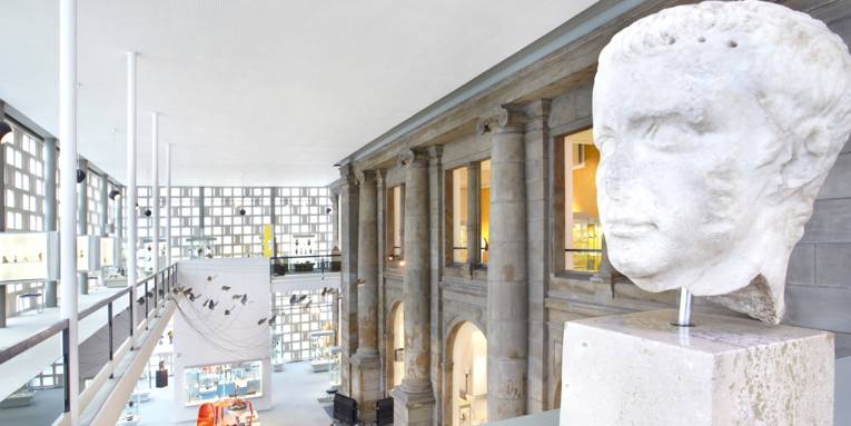 Eingangsfassade: Museum August Kestner