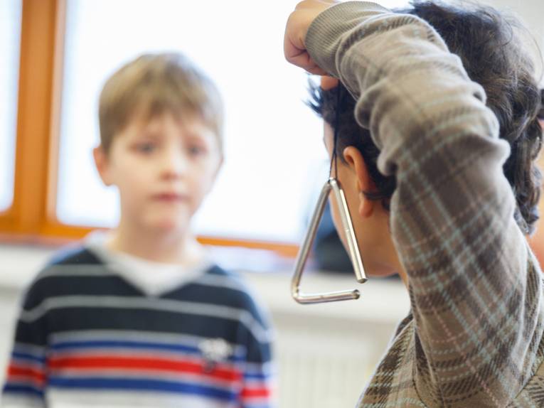 Vorbereitung für Instrumentalunterricht, Chorgesang oder Tanz