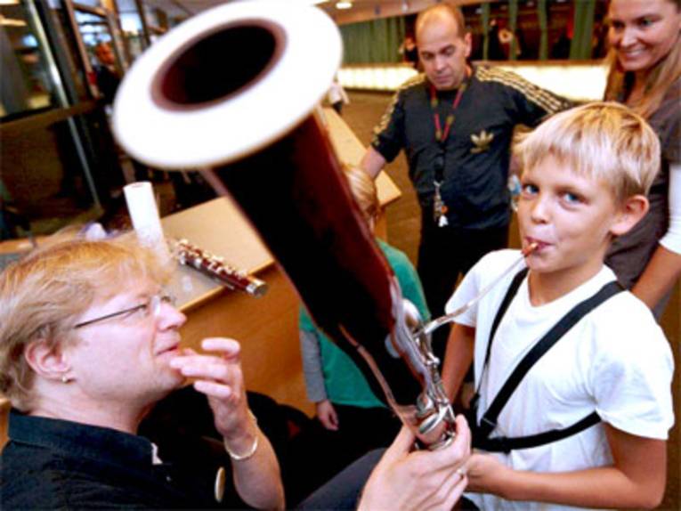 Das Fagott (übersetzt "das Bündel") ist das tiefste Instrument der Holzbläser.