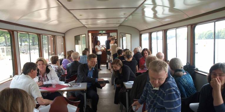 Präsentation des Audiospaziergangs "Maschsee Geschichte weiterdenken" auf einer Bootsfahrt über den Maschsee am 21. Mai 2016.