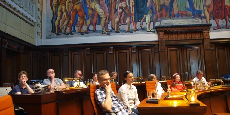 Blick ins Publikum beim Vortrag von Gideon Botsch