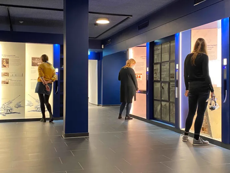 Blick in die Ausstellung im ZeitZentrum Zivilcourage