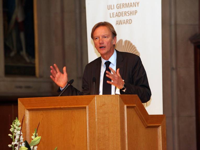 Stadtbaurat Uwe Bodemann während seiner Rede im Rahmen des Urban Leader Forums 2011