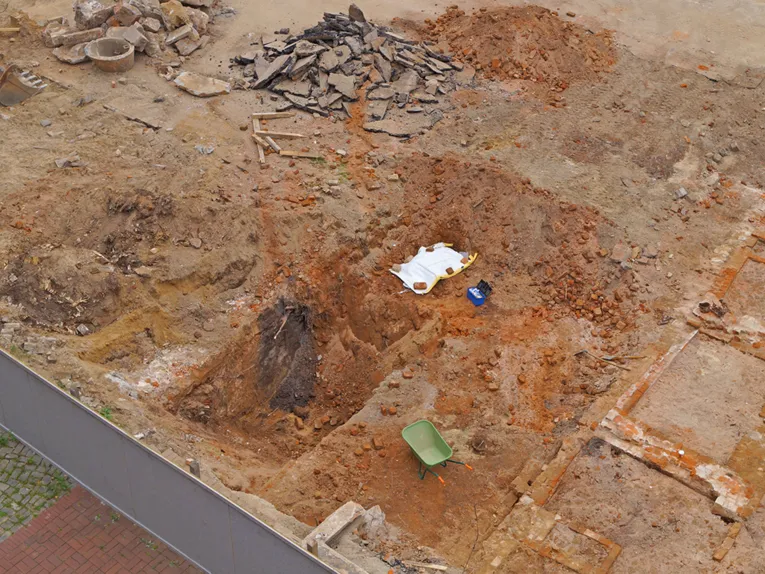 Fundort des Blindgängers auf der Baustelle am Hohen Ufer