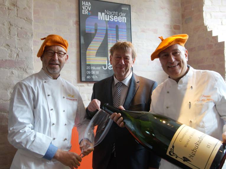 Im WORLD OF KITCHEN – WOK-Küchenmuseum bittet Frankreich zu Tisch.