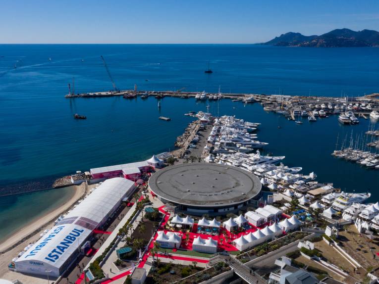 Luftansicht des Festivalgeländes in Cannes