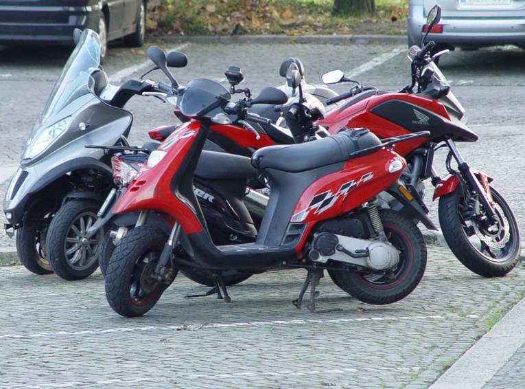 Parkende Motorräder