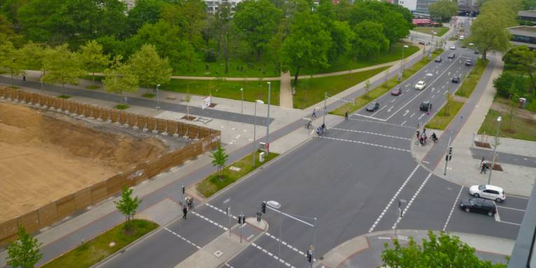 Luftaufnahme der T-Kreuzung am Klagesmarkt