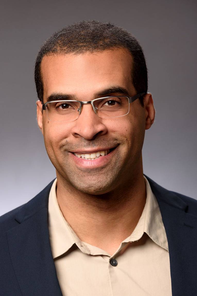 Bezirksratsherr Christopher Steiner