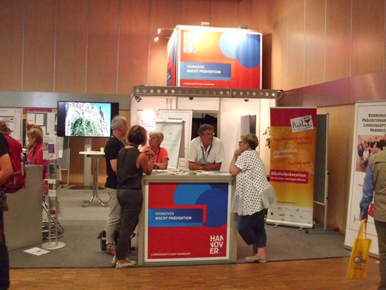 Kpr Beim Praventionstag Kpr Sicherheit Ordnung Landeshauptstadt Hannover Bilder 01 Data Neu Media Top Level Nodes