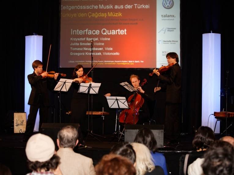 Für die musikalische Eröffnung des Nachmittags sorgte das Interface Quartet