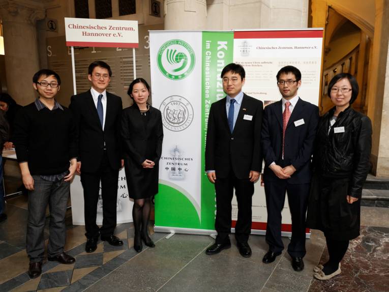 Mitarbeiter/innen des Chinesischen Zentrums Hannover 