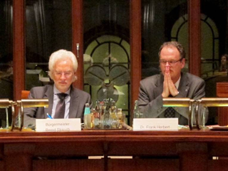 Bürgermeister Bernd Strauch und Dr. Frank Herbert