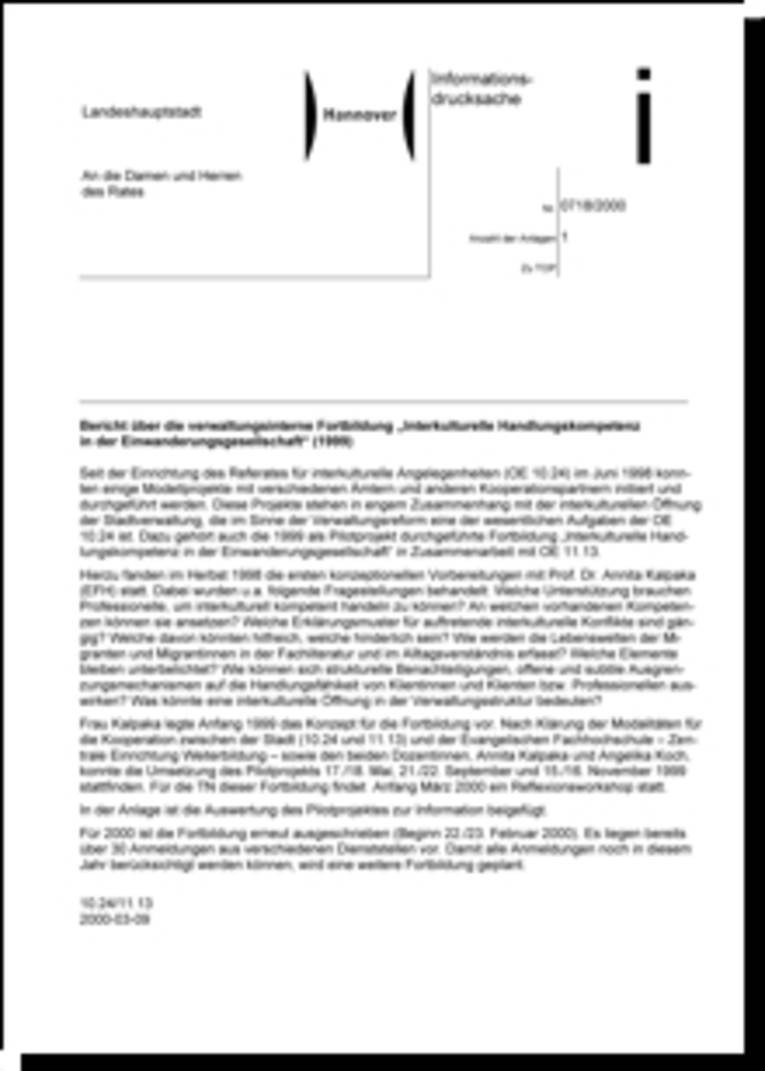 Titelseite des Berichts über die verwaltungsinterne Fortbildung „Interkulturelle Handlungskompetenz in der Einwanderungsgesellschaft“