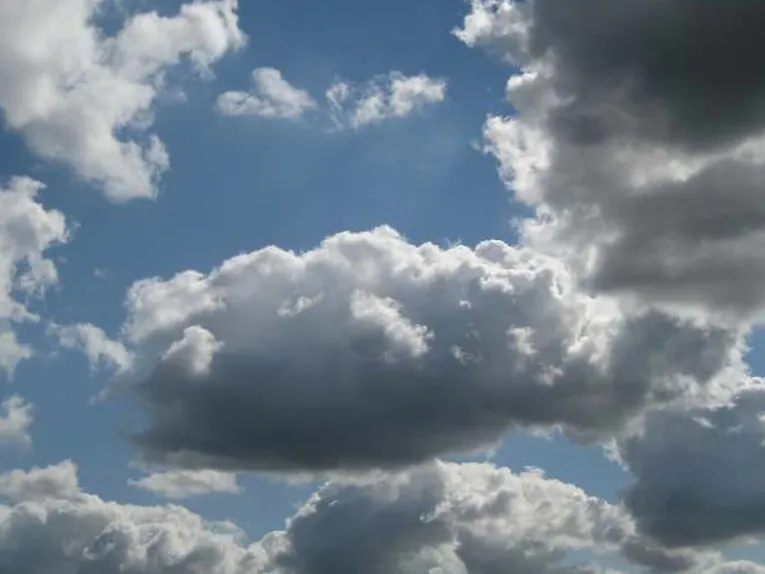 Wolken am Himmel