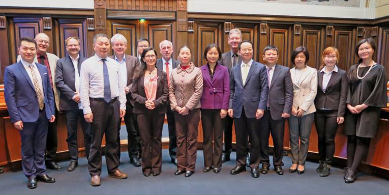 Gruppenfoto: Empfang der Changsha Delegation durch Bürgermeisterin Kramarek