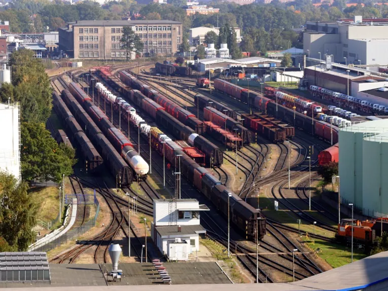 Bahnhof Nordhafen