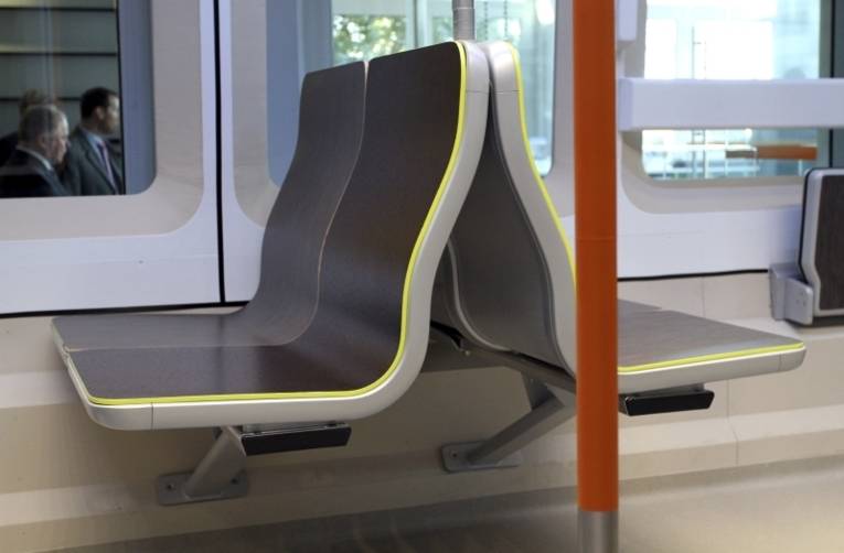 Sitze im neuen Stadtbahnmodell