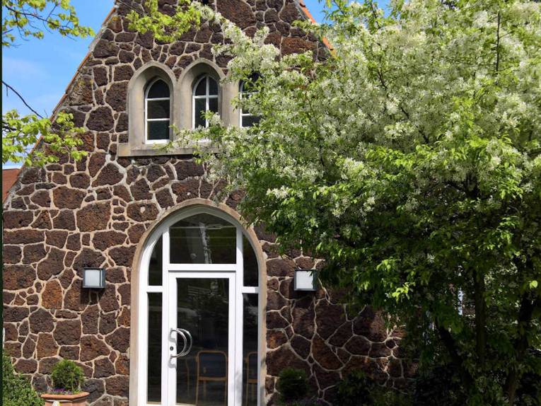 Gebäude aus Natursteinen