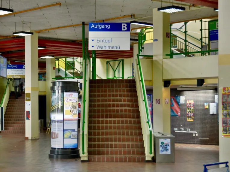 Gebäude