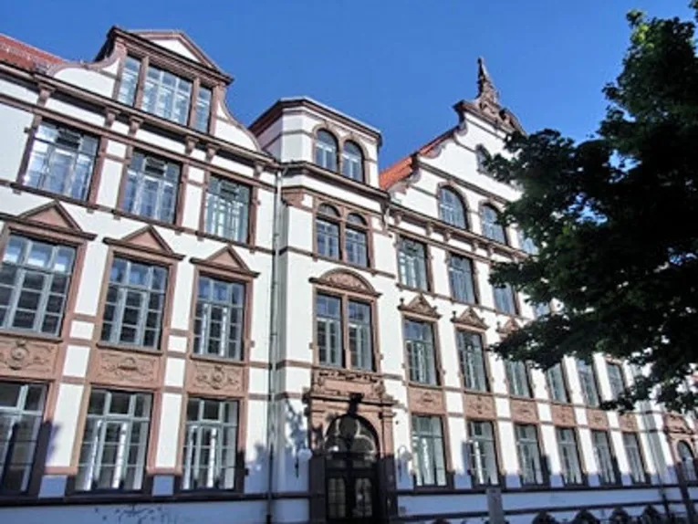 Gebäude