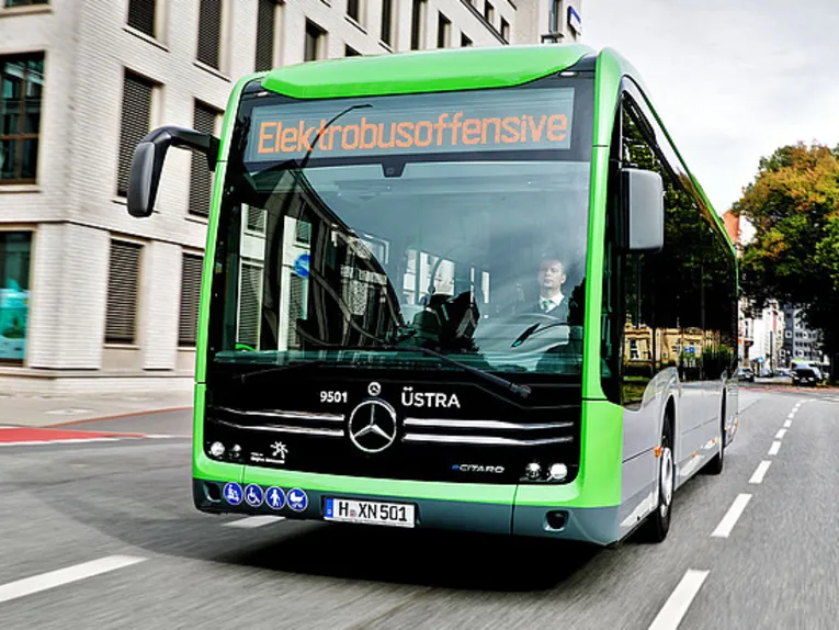 Bus
