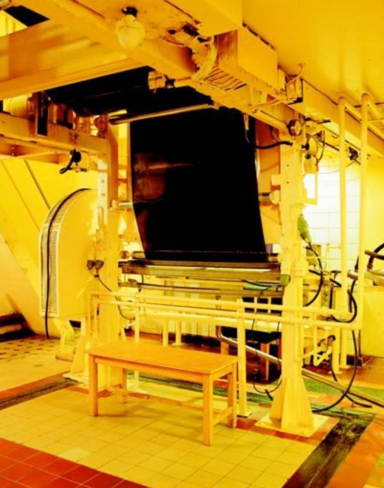 Eine Großbild-Entwicklungsmaschine.