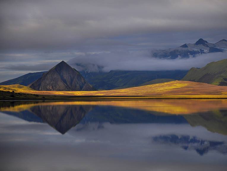 See vor Hochgebirgslandschaft