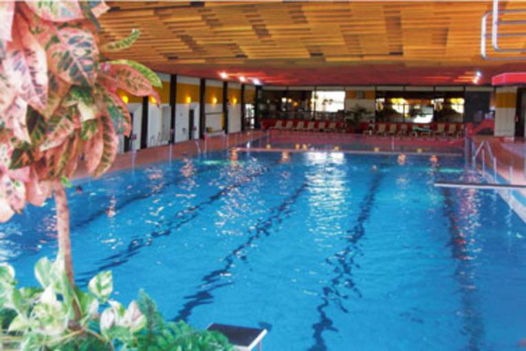 Das Becken im Hallenbad Bad Nenndorf