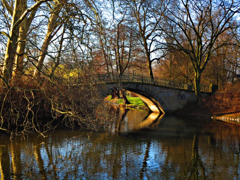 Brücke.