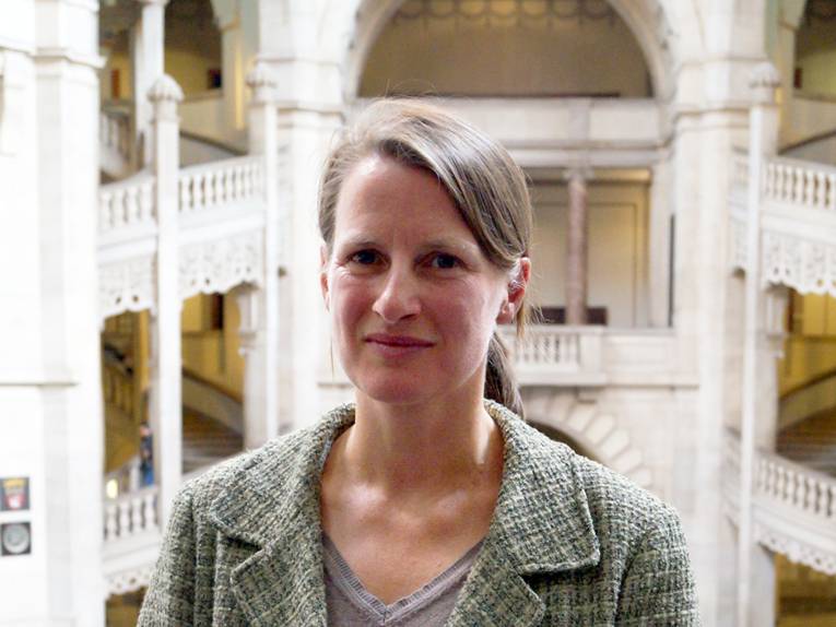 Almut Breuste in der Rathaushalle