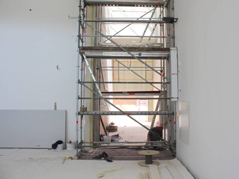 Verbindungsgang zwischen Alt- und Neubau des Sprengel Museums