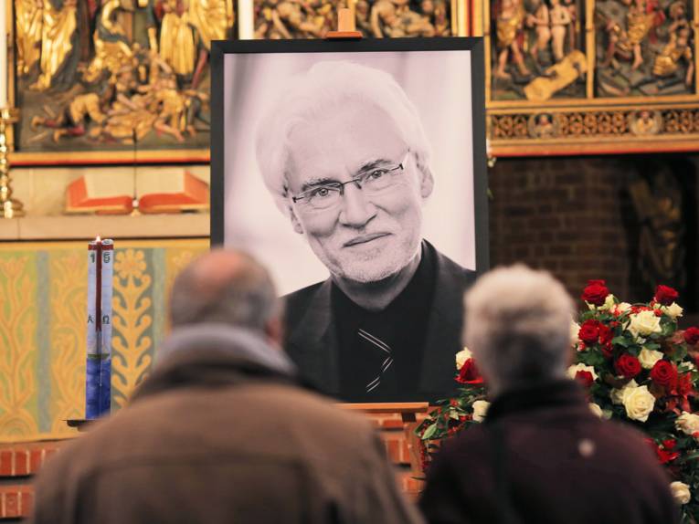 Portraitfoto Bernd Strauch