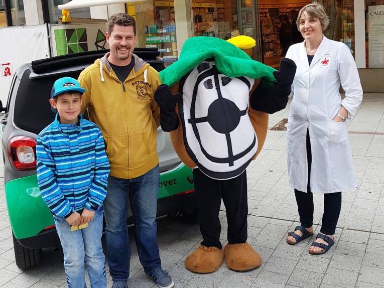 Maskottchen in der City. 