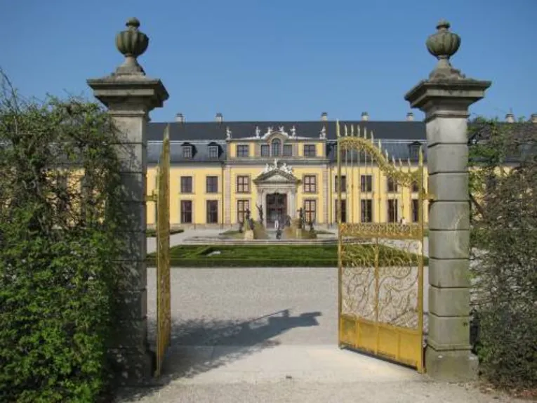 Herrenhausen-Stöcken / Goldenes Tor
