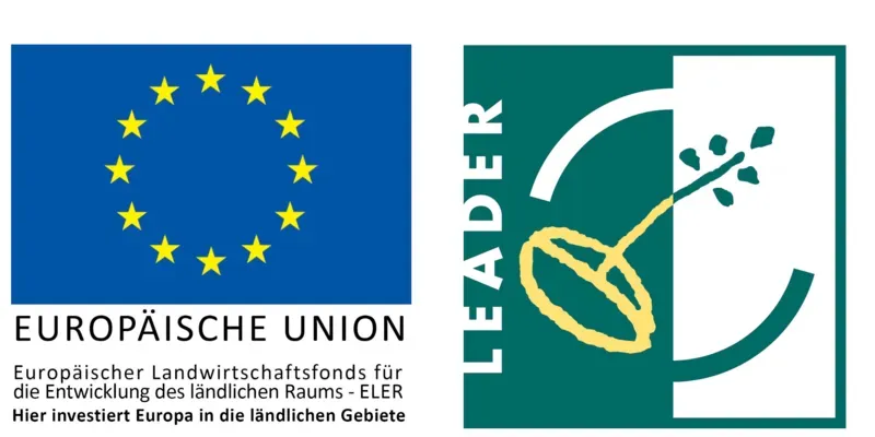 Zwei Logos