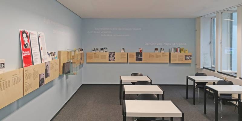 Hannah-Arendt-Raum in der Stadtbibliothek