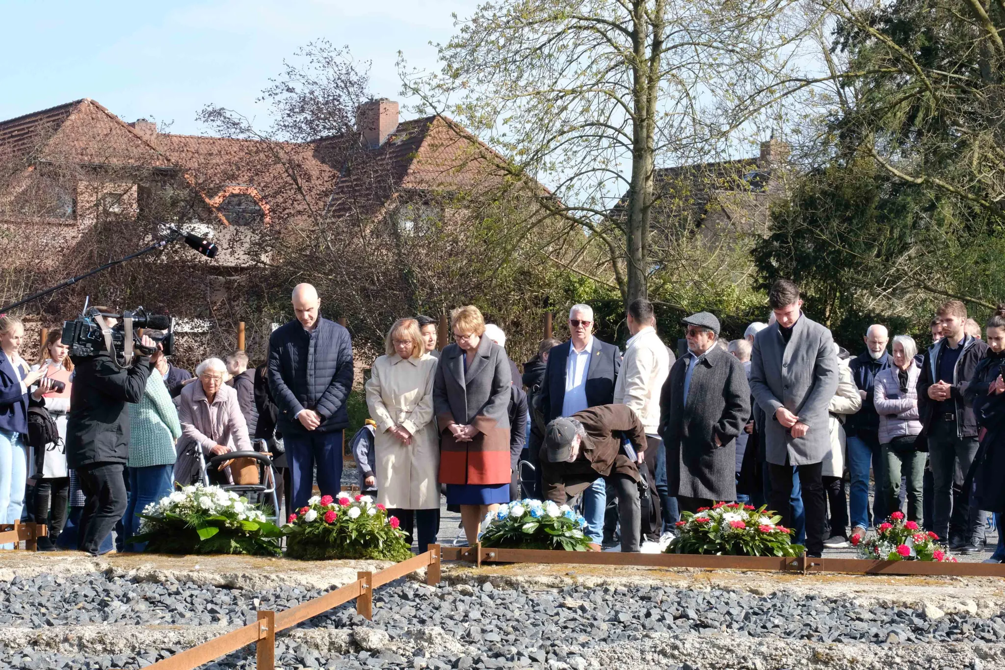 Gedenken am Tag der Befreiung der Konzentrationslager in Hannover am ehemaligen KZ-Ahlem