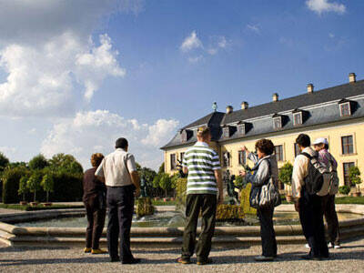 Informationen Fur Reiseveranstalter Und Gruppen Gruppen Besucherinformationen Herrenhausen Hannover De Home Www Hannover De Herrenhausen