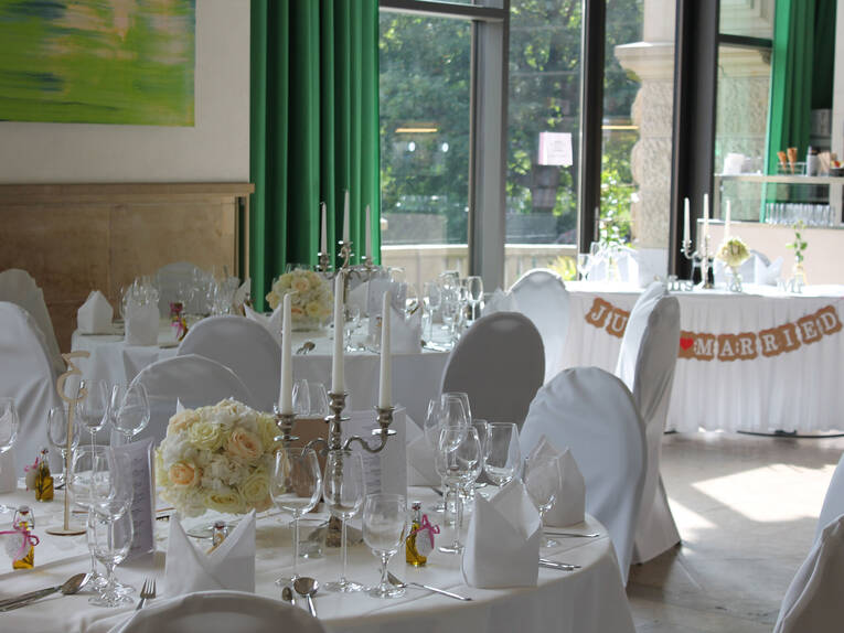 Hochzeit Im Gartensaal Impressionen Gartensaal Kultur Freizeit Landeshauptstadt Hannover Bilder 01 Data Neu Media Hannover De